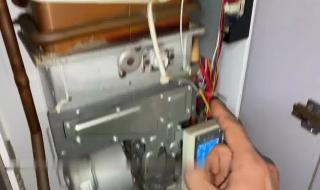 百乐满热水器维修电话 百乐满热水器维修电话